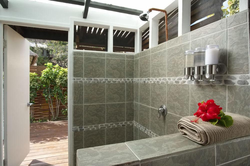 Island Resort 3*